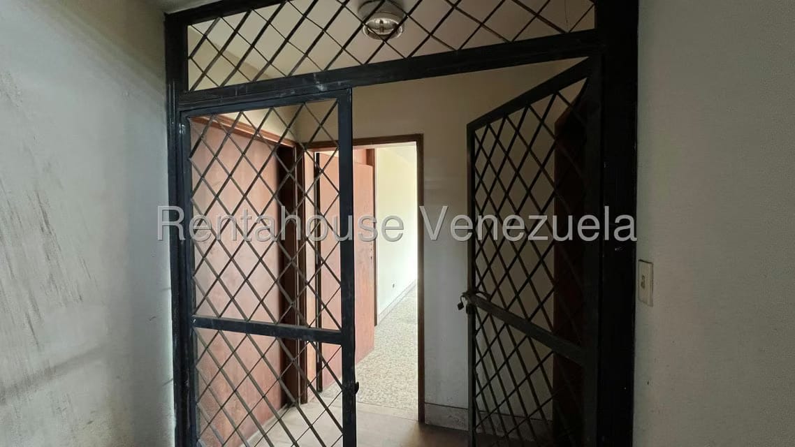 Comercial (Edificio) en Venta en La Limpia, Zulia - 7