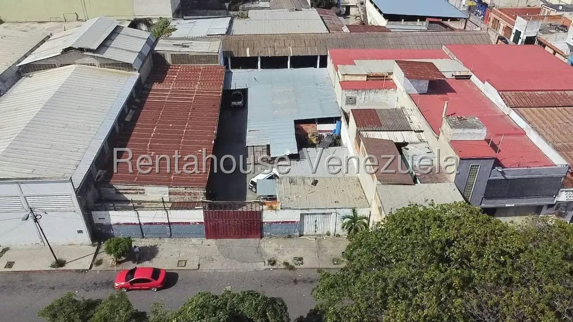 Terreno (Comercial) en Venta en Centro, Lara - 16