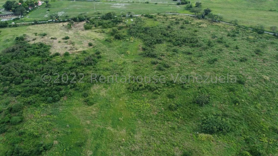 Terreno (Comercial) en Venta en Zona Este, Lara - 11