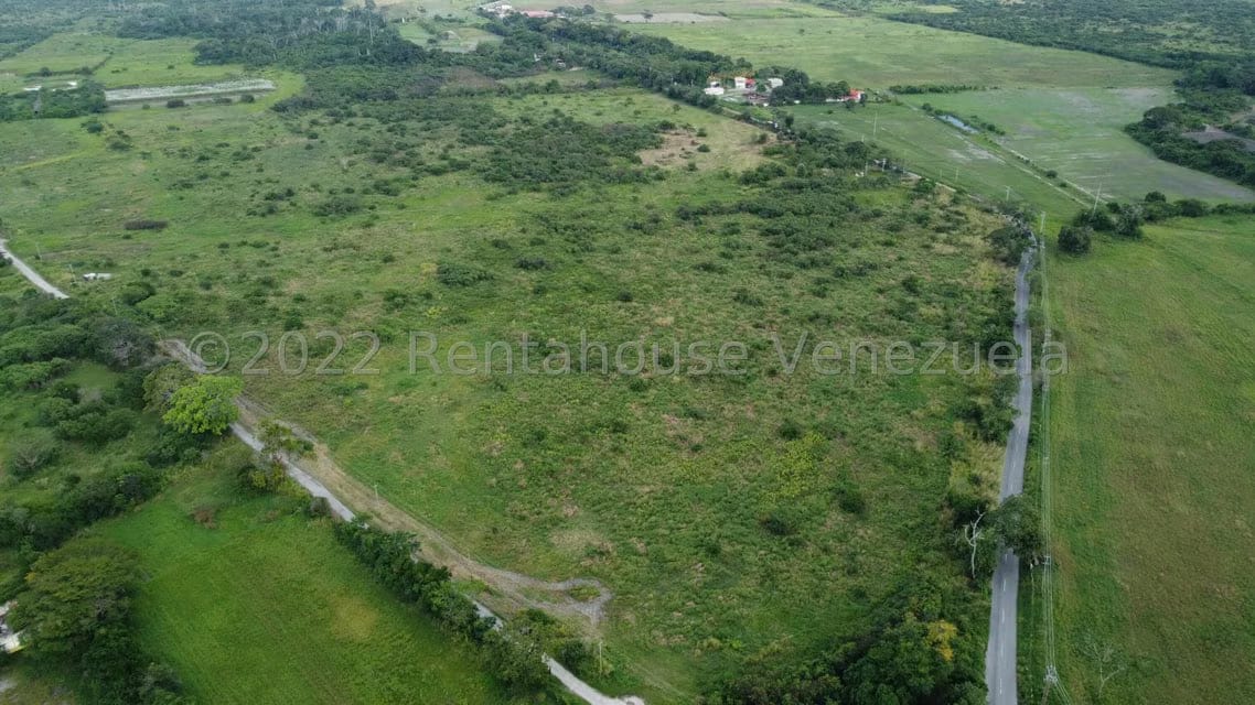 Terreno (Comercial) en Venta en Zona Este, Lara - 6