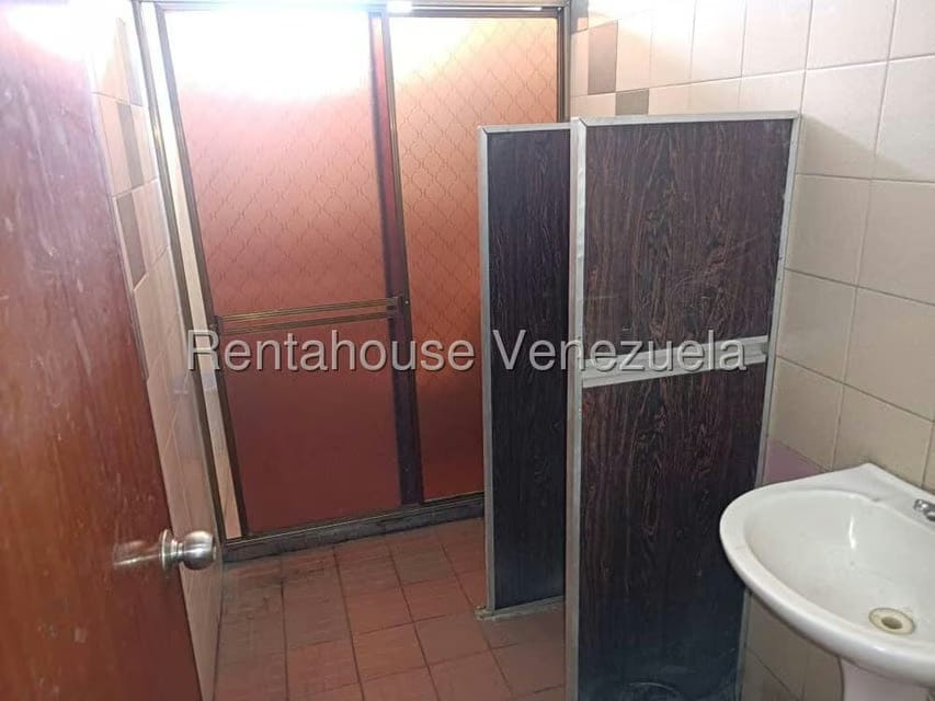 Comercial (Edificio) en Venta en Sierra Maestra, Zulia - 21