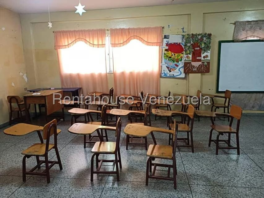 Comercial (Edificio) en Venta en Sierra Maestra, Zulia - 31