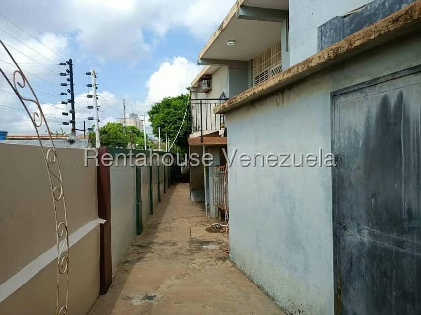 Comercial (Edificio) en Venta en Sierra Maestra, Zulia - 53