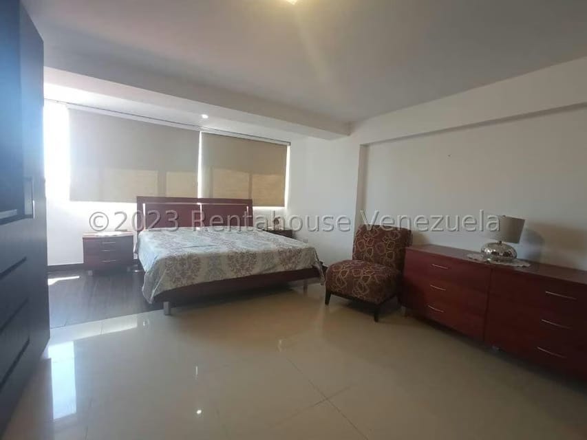 Apartamento (1 Nivel) en Venta en Costa Azul, Nueva Esparta - 21