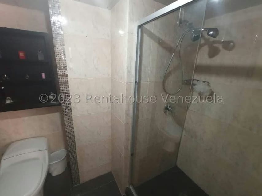 Apartamento (1 Nivel) en Venta en Costa Azul, Nueva Esparta - 25