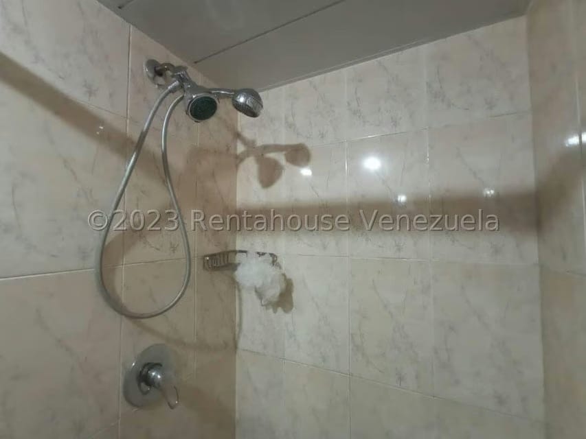 Apartamento (1 Nivel) en Venta en Costa Azul, Nueva Esparta - 26