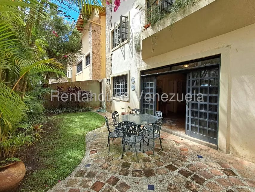 Townhouse (Multiples Niveles) en Venta en Parque Oripoto, Distrito Metropolitano - 14