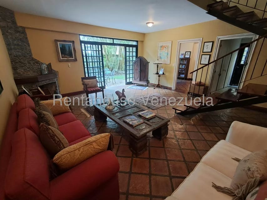 Townhouse (Multiples Niveles) en Venta en Parque Oripoto, Distrito Metropolitano - 16