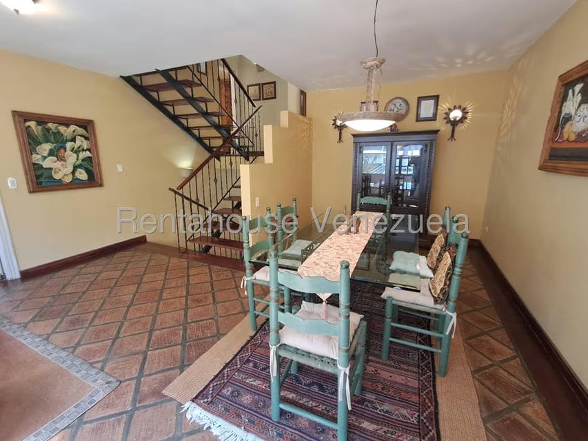 Townhouse (Multiples Niveles) en Venta en Parque Oripoto, Distrito Metropolitano - 21