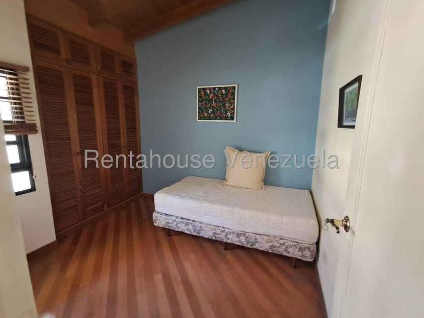 Townhouse (Multiples Niveles) en Venta en Parque Oripoto, Distrito Metropolitano - 39