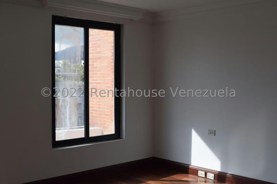 Apartamento (1 Nivel) en Alquiler en Campo Alegre, Distrito Metropolitano - 18