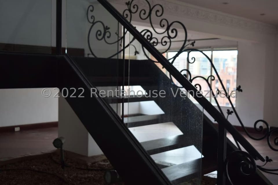 Apartamento (1 Nivel) en Alquiler en Campo Alegre, Distrito Metropolitano - 7