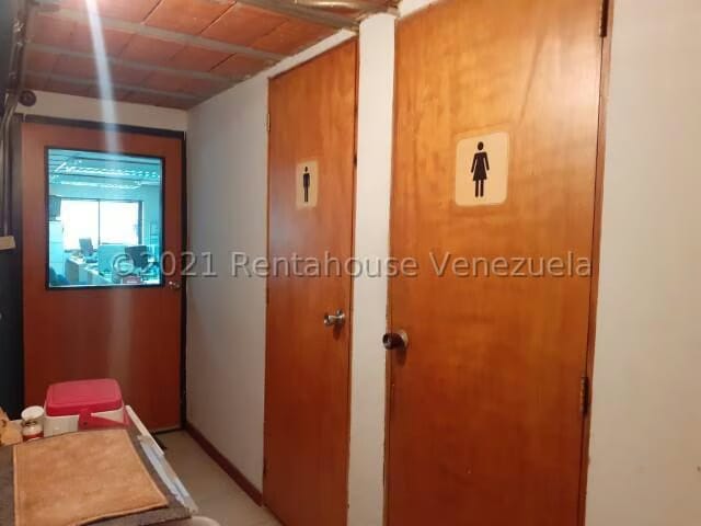 Comercial (Galpon - Deposito) en Venta en El Marques, Miranda - 11