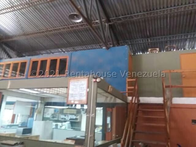 Comercial (Galpon - Deposito) en Venta en El Marques, Miranda - 15