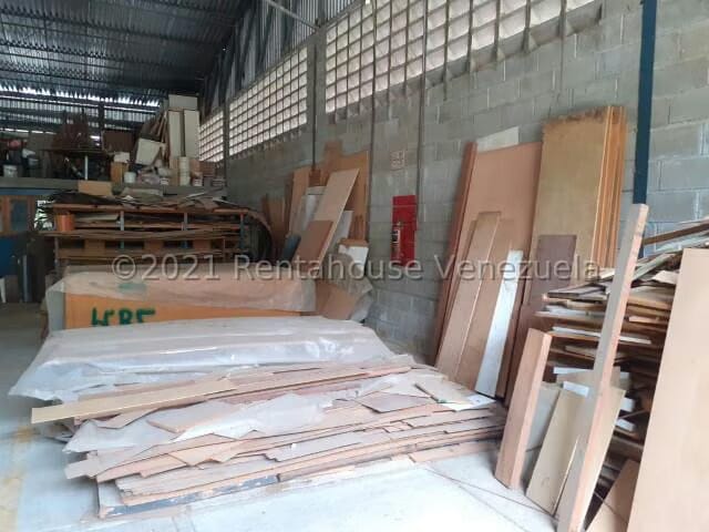 Comercial (Galpon - Deposito) en Venta en El Marques, Miranda - 28