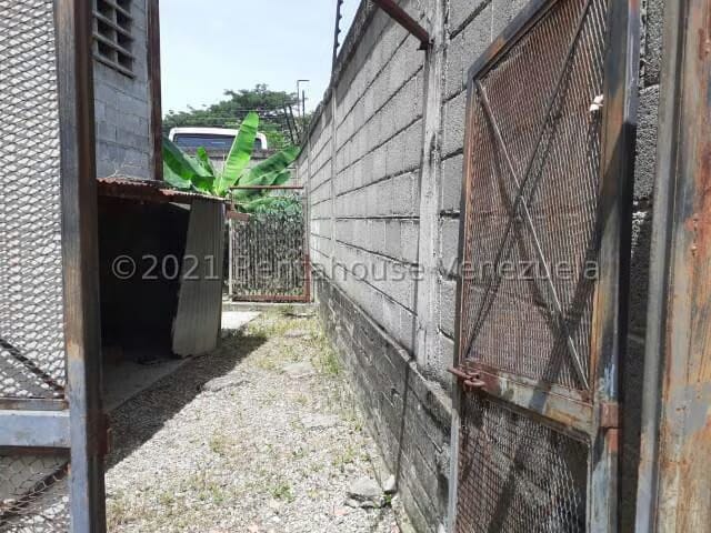 Comercial (Galpon - Deposito) en Venta en El Marques, Miranda - 34