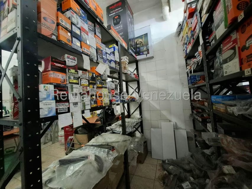 Negocios y Empresas (Comercio) en Venta en Santa Rita, Aragua - 13