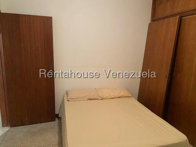 Casa (Duplex) en Venta en La Trinidad, Distrito Metropolitano - 11