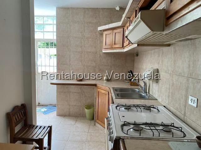 Casa (Duplex) en Venta en La Trinidad, Distrito Metropolitano - 17