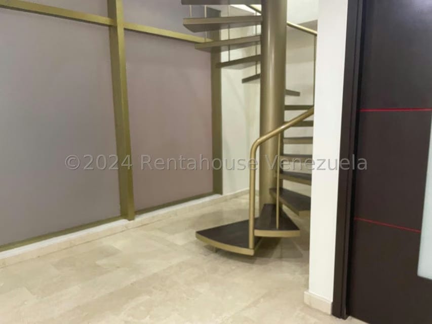 Comercial (Oficina) en Alquiler en El Rosal, Distrito Metropolitano
