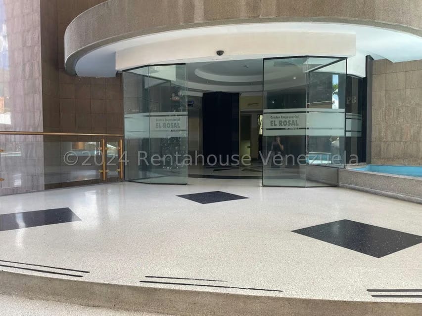 Comercial (Oficina) en Alquiler en El Rosal, Distrito Metropolitano - 13