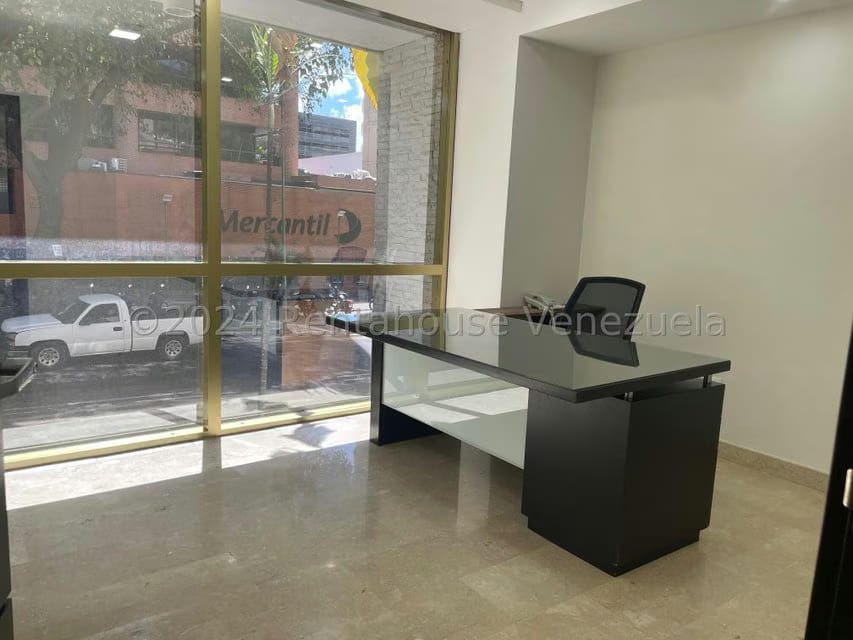 Comercial (Oficina) en Alquiler en El Rosal, Distrito Metropolitano - 8