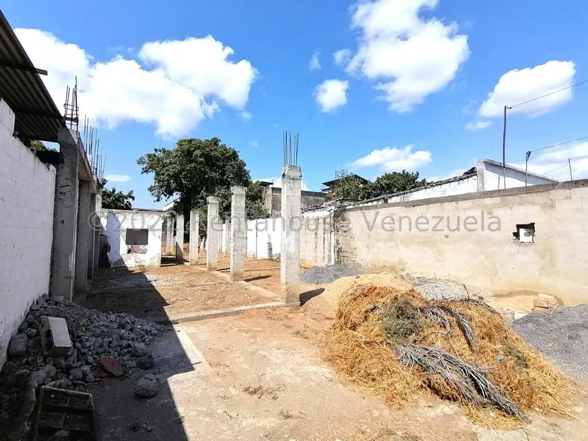 Comercial (Local Comercial) en Alquiler en Centro, Lara - 2