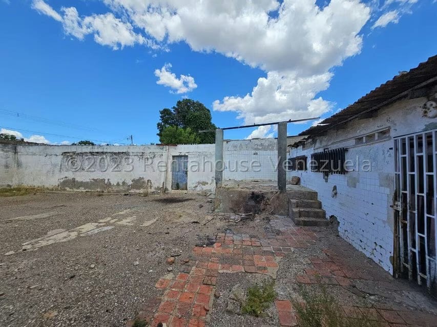 Comercial (Estacionamiento) en Venta en Municipio Torres, Lara - 9