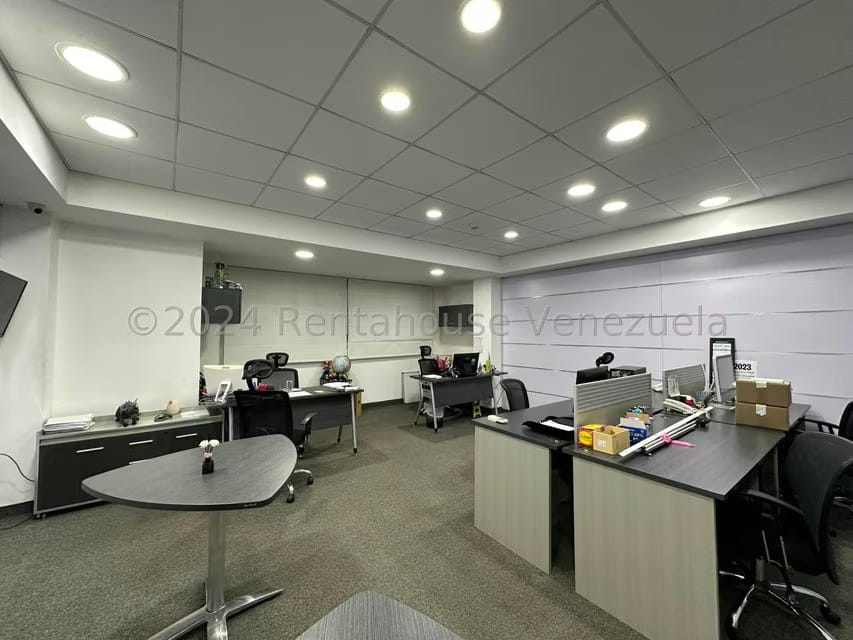 Comercial (Edificio) en Venta en Zona Centro, Aragua - 18