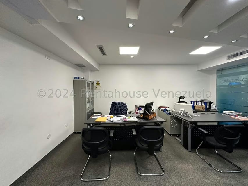 Comercial (Edificio) en Venta en Zona Centro, Aragua - 21