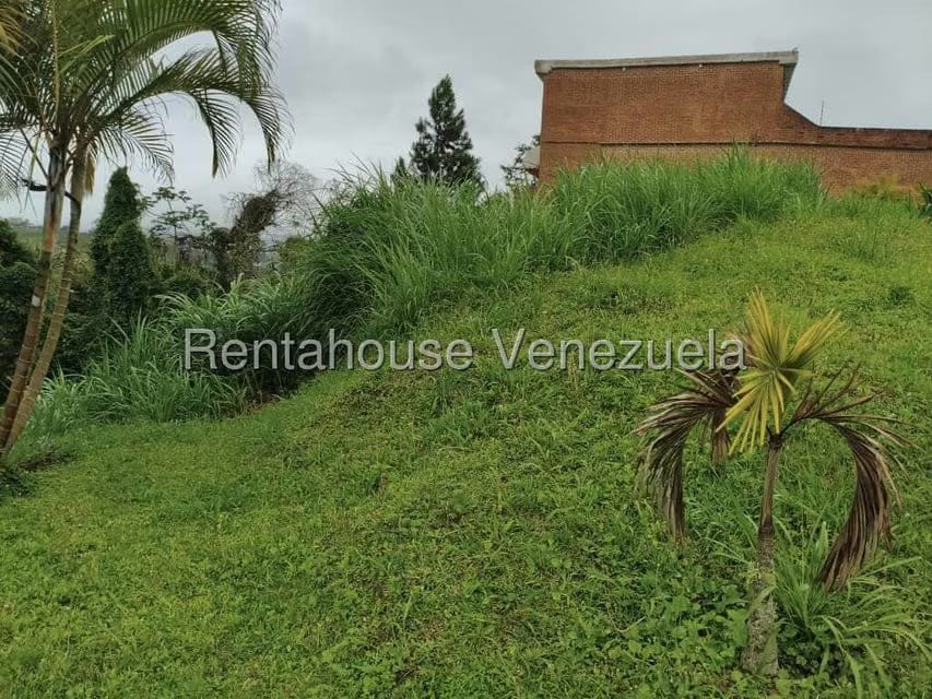 Terreno (Residencial) en Venta en Parque el Retiro, Miranda - 3