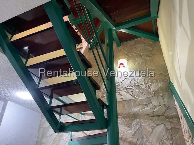 Townhouse (Multiples Niveles) en Venta en Karimao Country, Distrito Metropolitano - 12