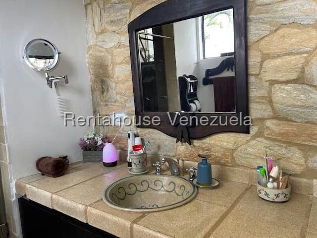 Townhouse (Multiples Niveles) en Venta en Karimao Country, Distrito Metropolitano - 21