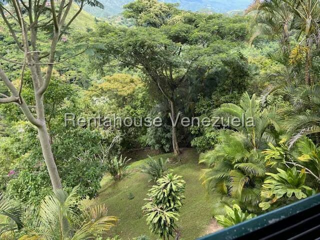Townhouse (Multiples Niveles) en Venta en Karimao Country, Distrito Metropolitano - 42