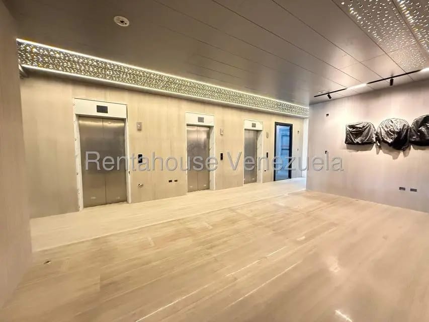 Comercial (Oficina) en Venta en Las Mercedes, Distrito Metropolitano - 5
