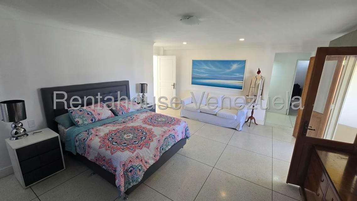 Apartamento (Duplex) en Venta en Colinas de Bello Monte, Distrito Metropolitano - 30