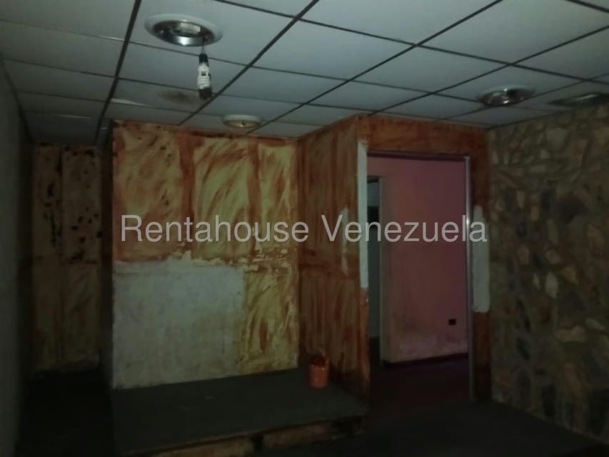 Comercial (Local Comercial) en Venta en Santa Rita, Zulia - 11