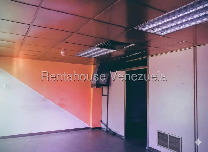 Comercial (Local Comercial) en Venta en Santa Rita, Zulia - 4