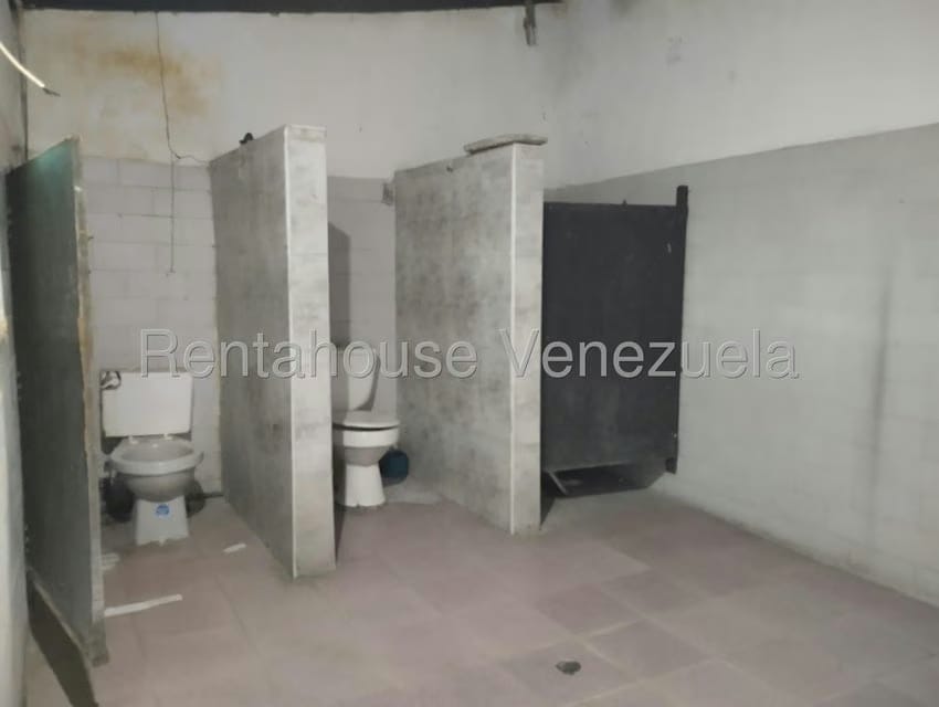 Casa (1 Nivel) en Venta en Centro, Lara - 20