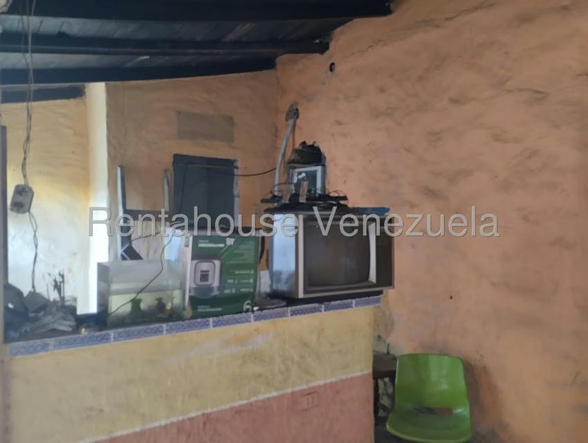 Casa (1 Nivel) en Venta en Centro, Lara - 25