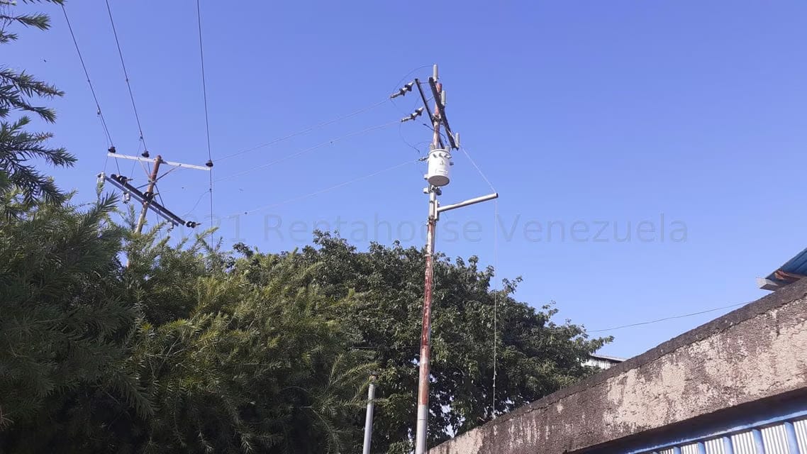 Comercial (Galpon - Deposito) en Venta en Zona Industrial Los Tanques, Aragua - 12