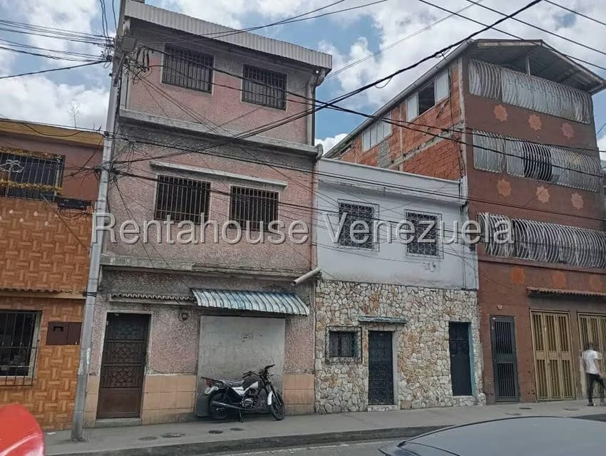 Casa (Multipes Niveles) en Venta en Prado de Maria, Distrito Metropolitano