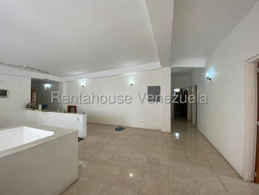 Casa (Multipes Niveles) en Venta en Tusmare, Distrito Metropolitano - 16