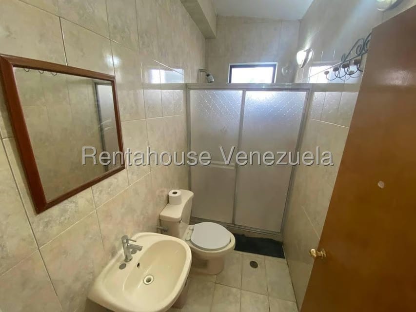 Casa (Multipes Niveles) en Venta en Tusmare, Distrito Metropolitano - 22