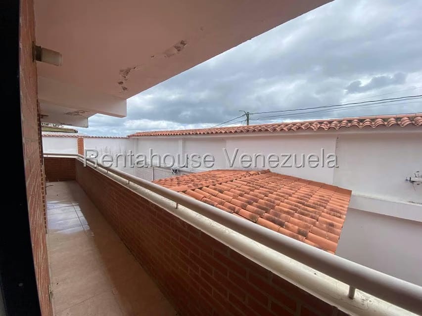 Casa (Multipes Niveles) en Venta en Tusmare, Distrito Metropolitano - 37