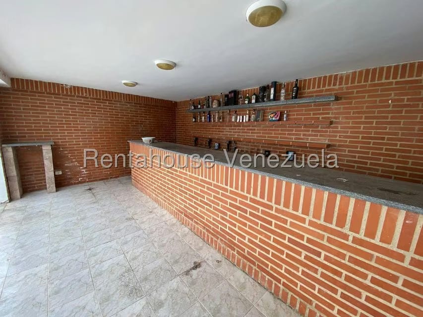 Casa (Multipes Niveles) en Venta en Tusmare, Distrito Metropolitano - 41