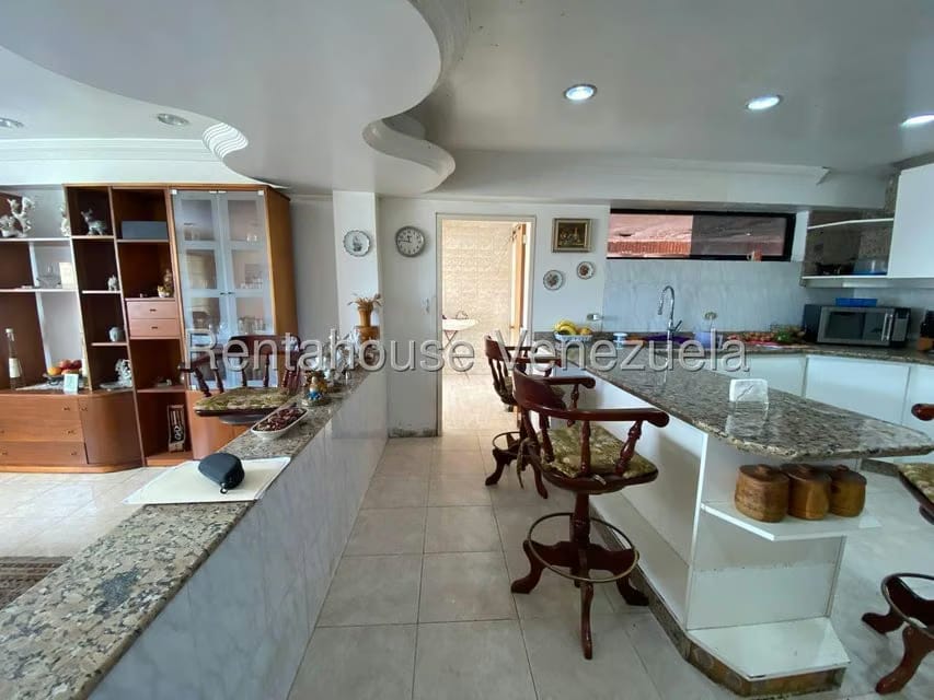 Casa (Multipes Niveles) en Venta en Tusmare, Distrito Metropolitano - 8