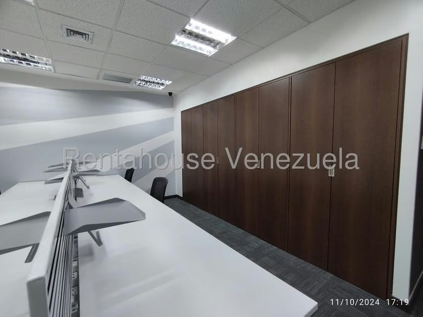 Comercial (Local Comercial) en Alquiler en Boleita Norte, Distrito Metropolitano - 13
