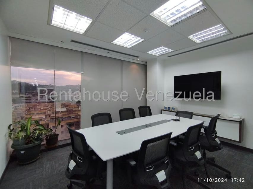 Comercial (Local Comercial) en Alquiler en Boleita Norte, Distrito Metropolitano - 32