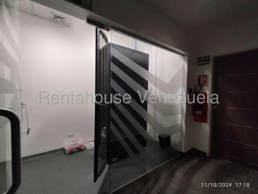 Comercial (Local Comercial) en Alquiler en Boleita Norte, Distrito Metropolitano - 9